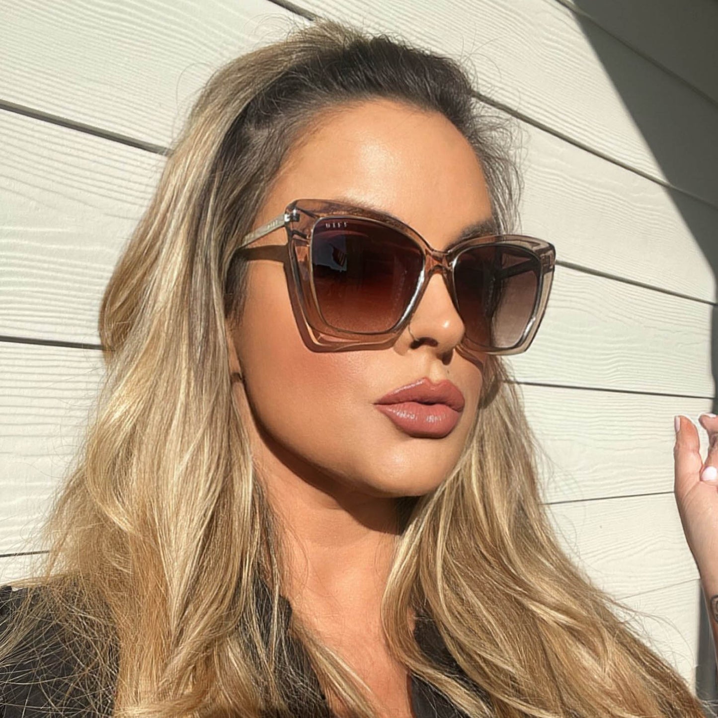 BECKY IV - VINTAGE CRYSTAL + BROWN GRADIENT SUNGLASSES