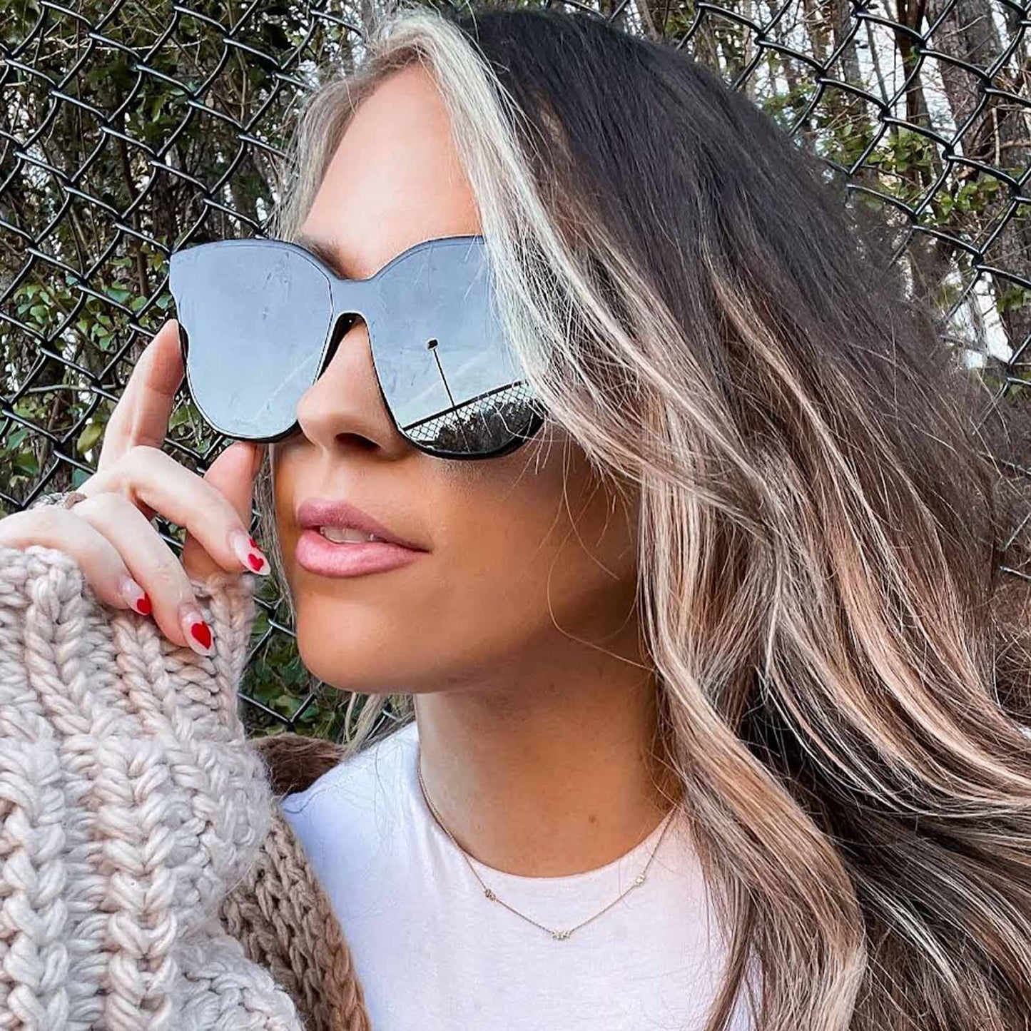 GIA - BLACK + PINK MIRROR SUNGLASSES