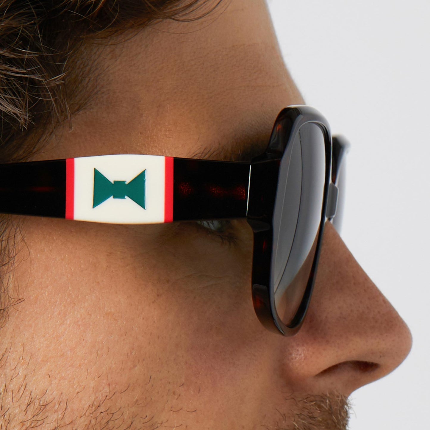 RON WEASLEY™ - DRESS ROBES™ BROWN + VINTAGE SAGE GRADIENT SUNGLASSES