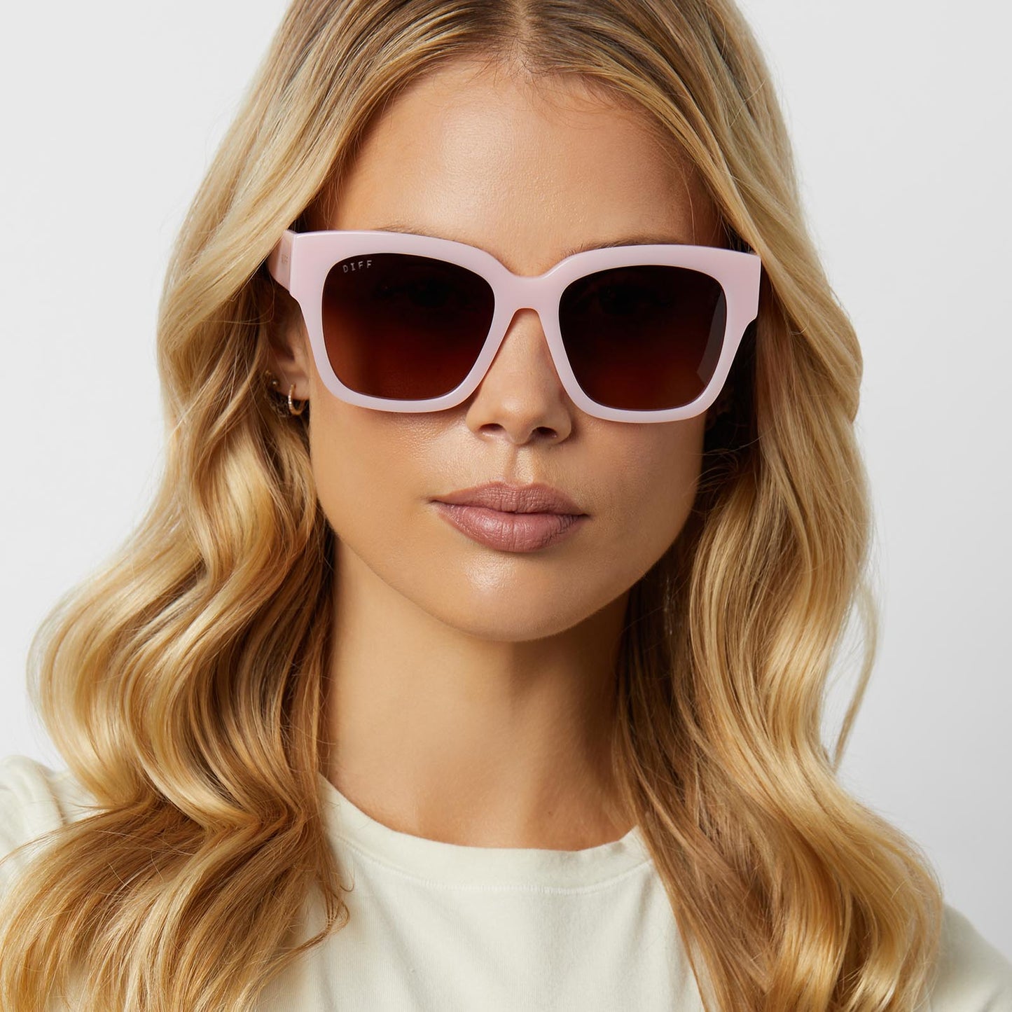 BELLA II - PINK VELVET + BROWN GRADIENT SUNGLASSES