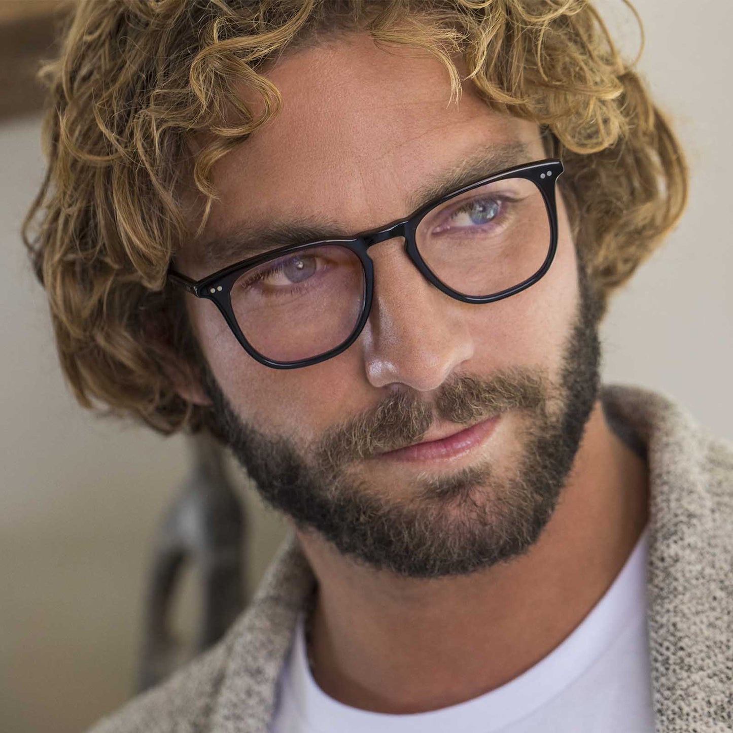 MAXWELL - BLACK + BLUE LIGHT TECHNOLOGY GLASSES