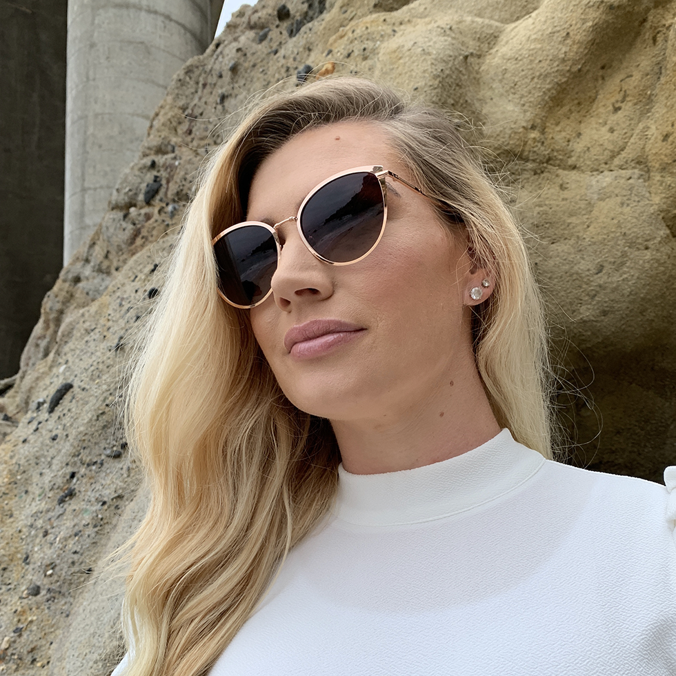 PRINCESS LEIA™ - ALDERAAN GOLD + REBEL MAROON POLARIZED SUNGLASSES