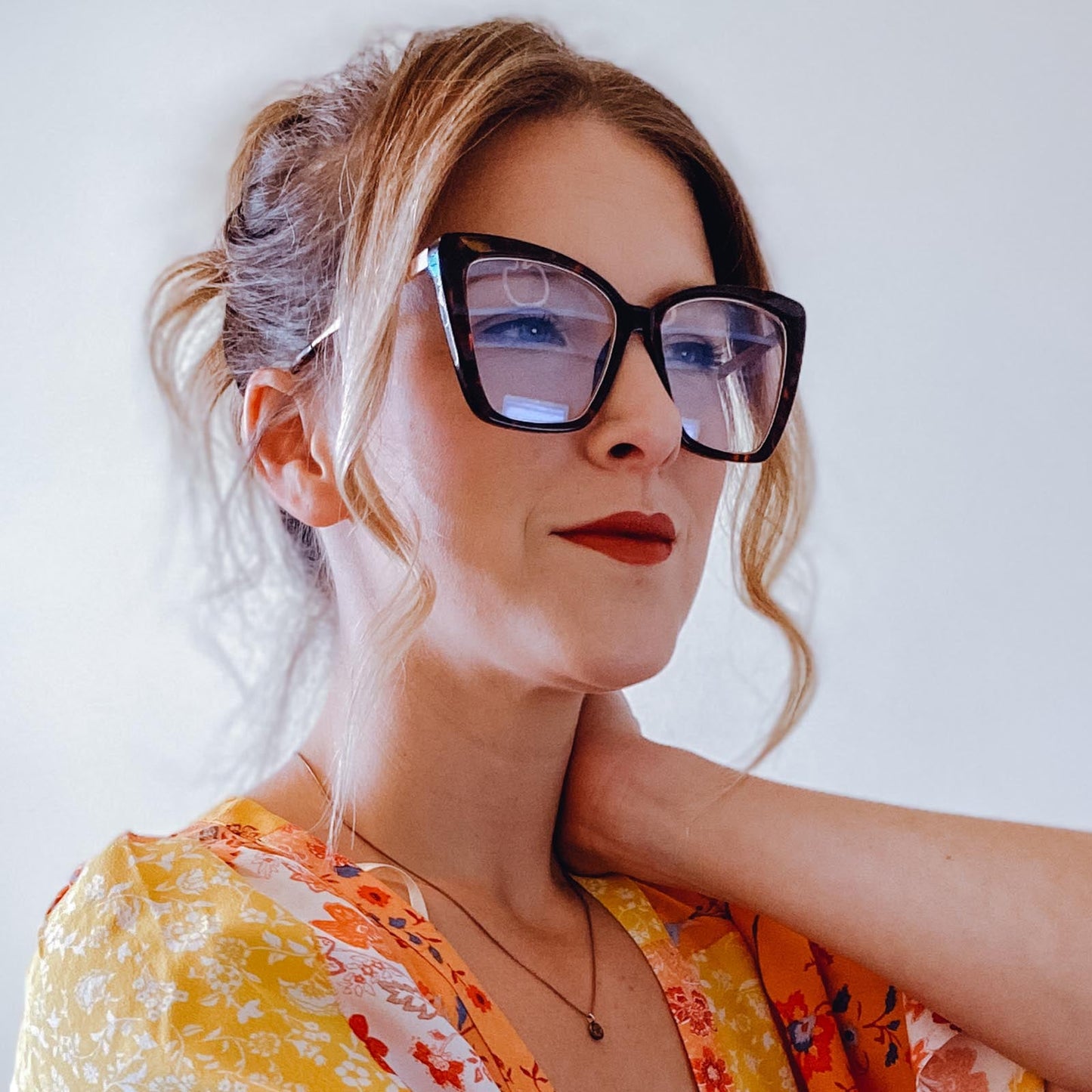 BECKY IV - AMBER TORTOISE + BLUE LIGHT TECHNOLOGY GLASSES