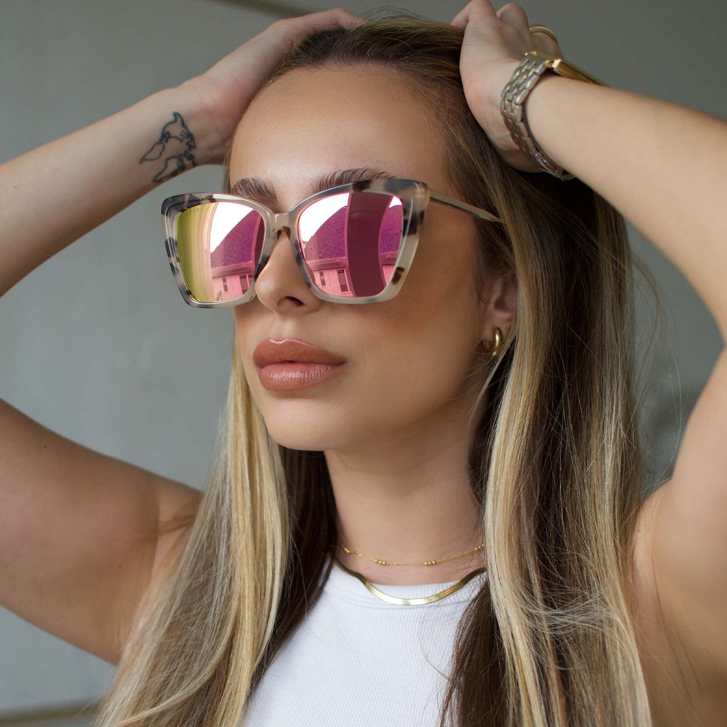 BECKY IV - CREAM TORTOISE + PINK MIRROR SUNGLASSES