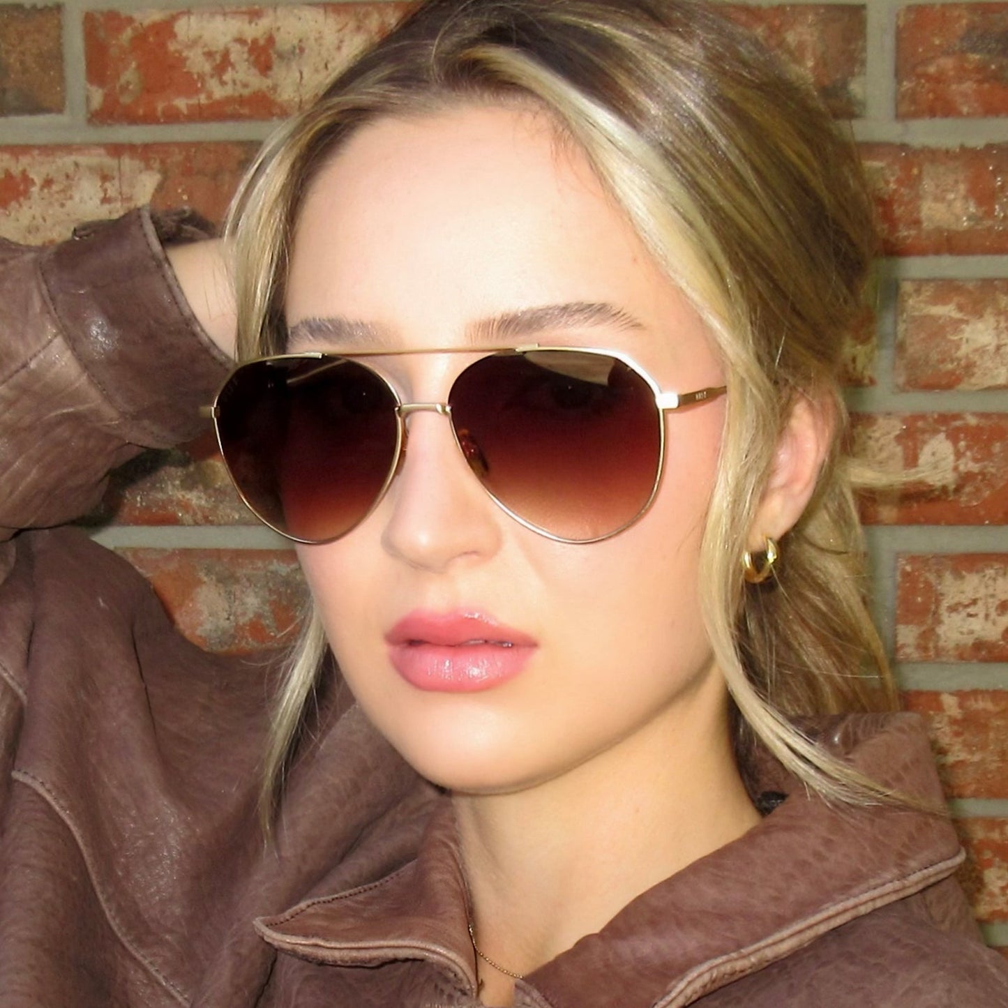 DASH - BRUSHED GOLD + COFFEE GRADIENT SUNGLASSES