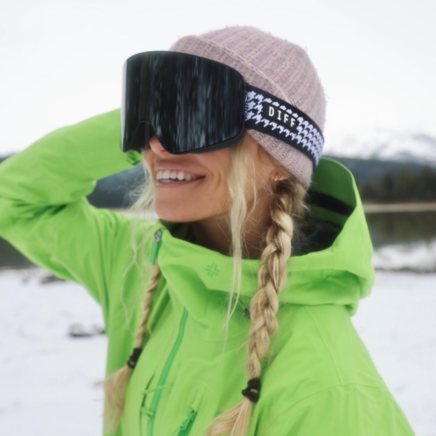 SNOW GOGGLES - FROST + HOUNDSTOOTH + SILVER MIRROR + POLARIZED GOGGLES & FREE AURORA PINK LENS