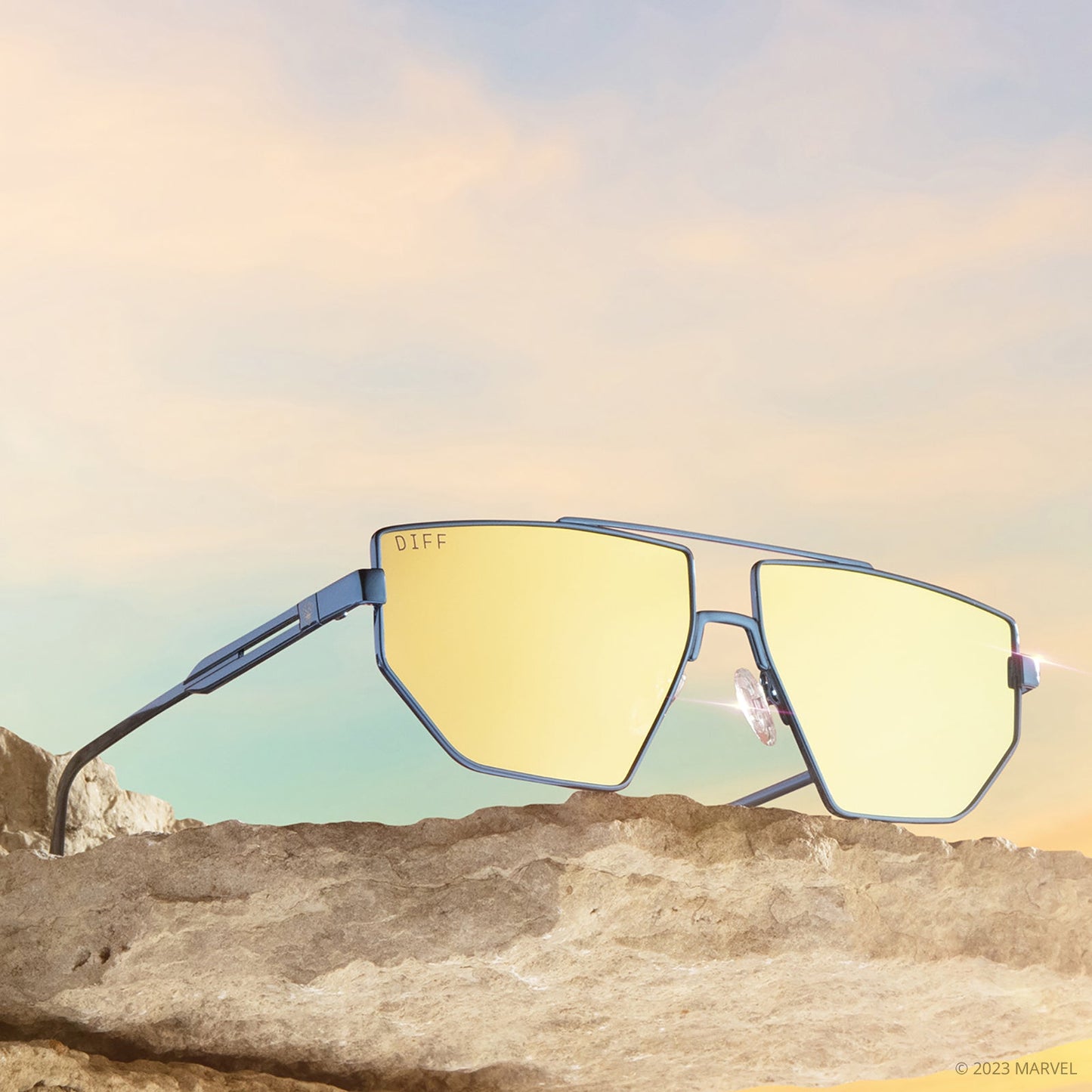 GALACTIC HEROES - METALLIC SOLAR BLUE + GALACTIC GOLD MIRROR + POLARIZED SUNGLASSES