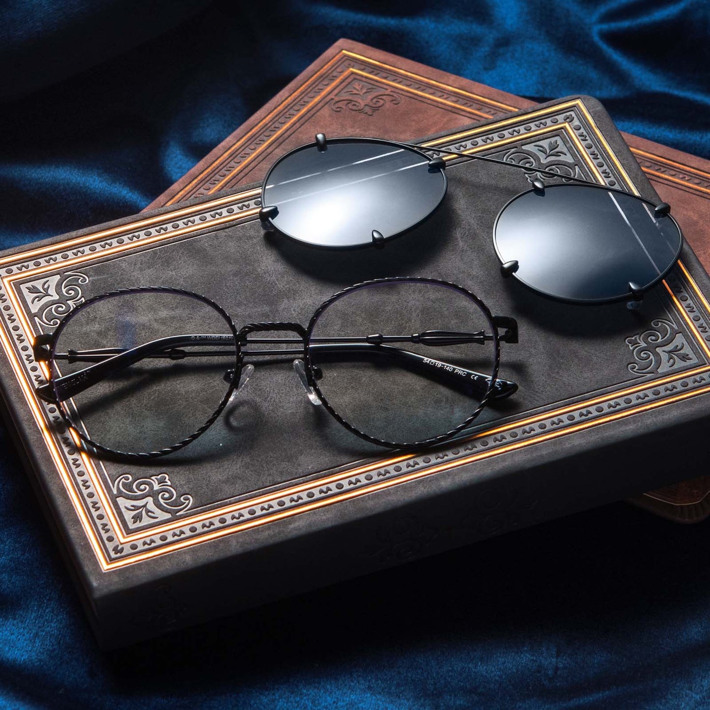 RAVENCLAW™  PRESCRIPTION - SCHOLARLY MATTE BLACK + PRESCRIPTION GLASSES