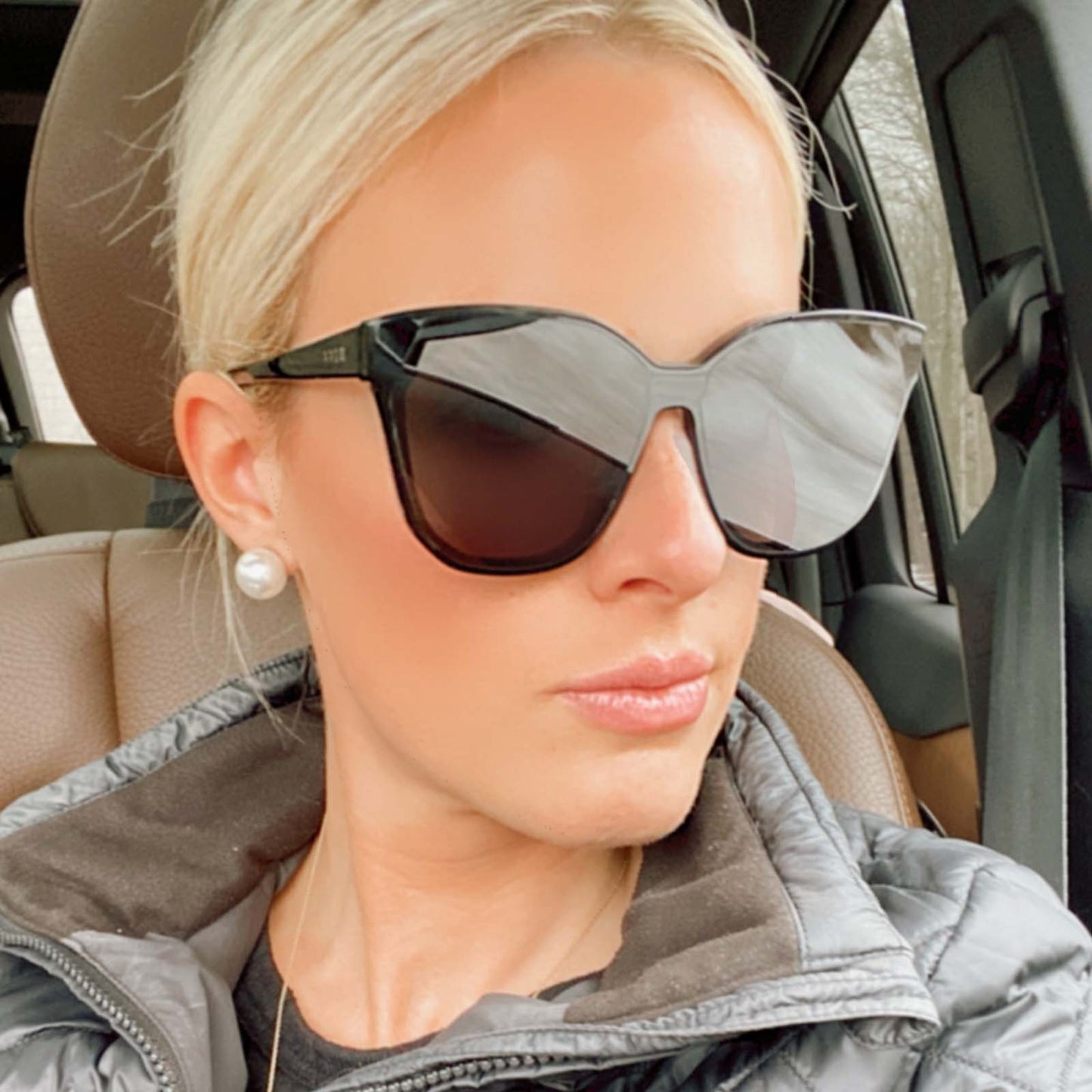 GIA - BLACK + GREY SUNGLASSES