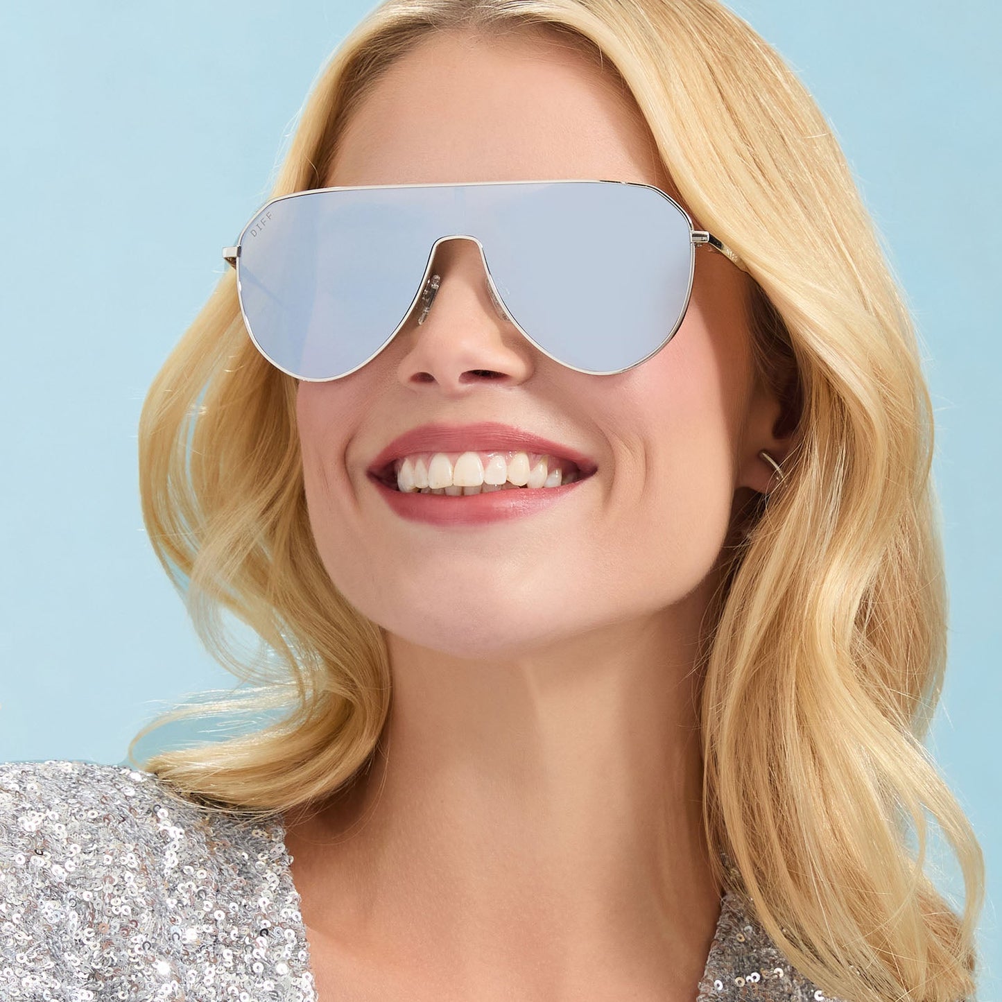 DASH SHIELD - SILVER + SILVER MIRROR SUNGLASSES