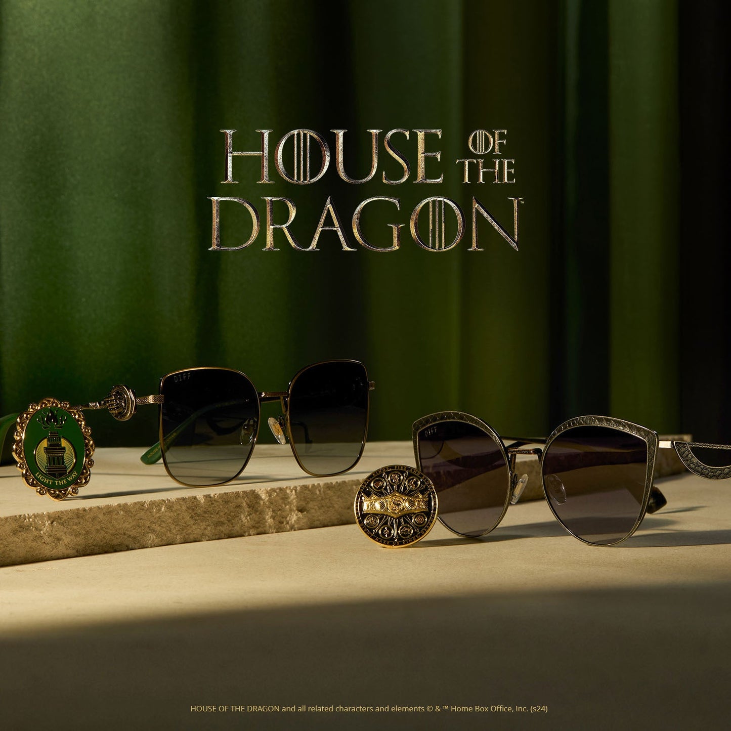 HOUSE OF THE DRAGON - HOUSE TARGARYEN + ANTIQUE SILVER + GRAY GRADIENT + POLARIZED SUNGLASSES