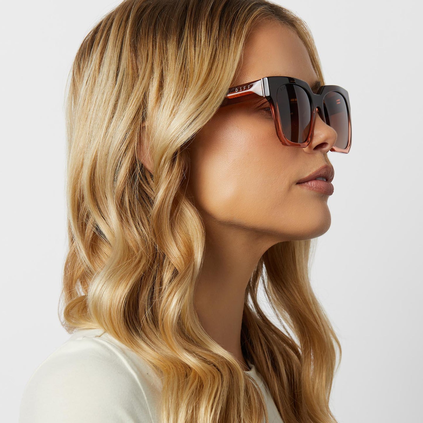 BELLA II - TAUPE OMBRE CRYSTAL + BROWN GRADIENT + POLARIZED SUNGLASSES