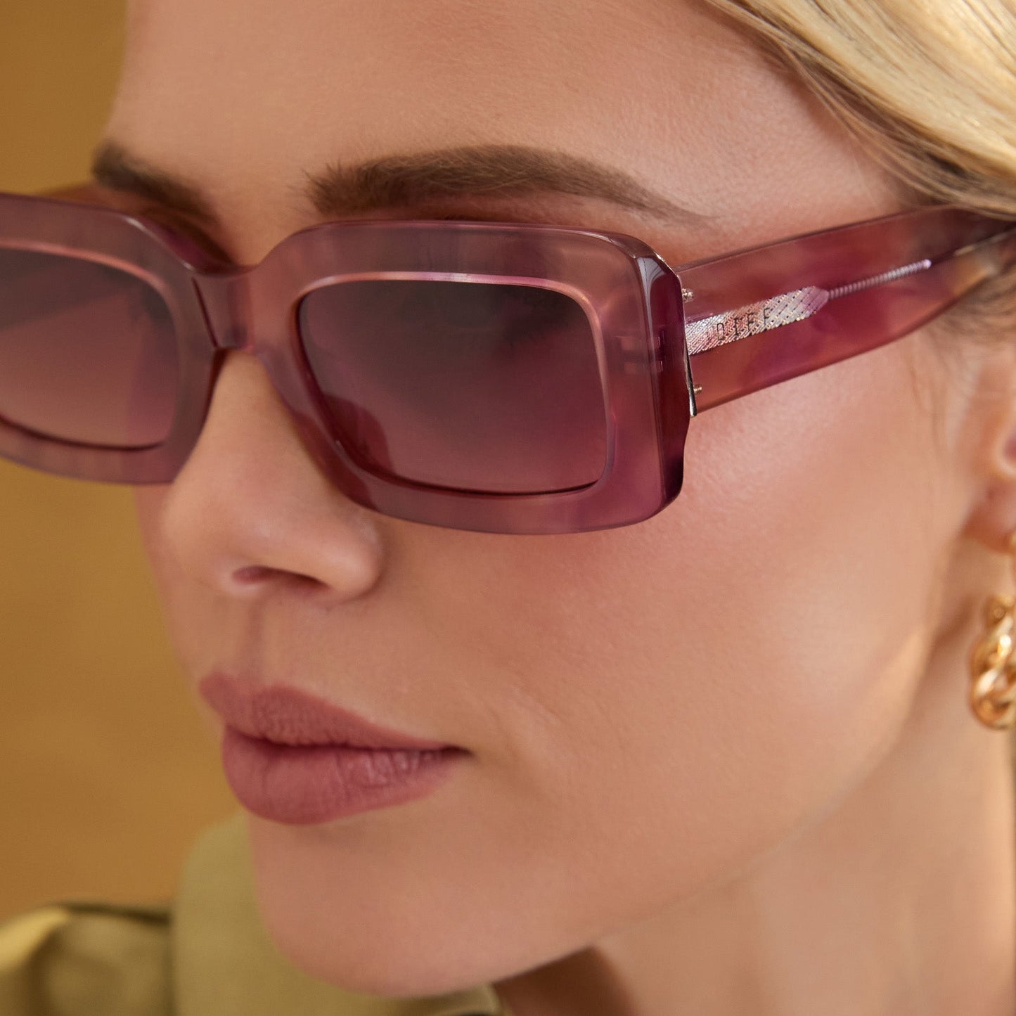 INDY - FLEUR + WINE GRADIENT SUNGLASSES