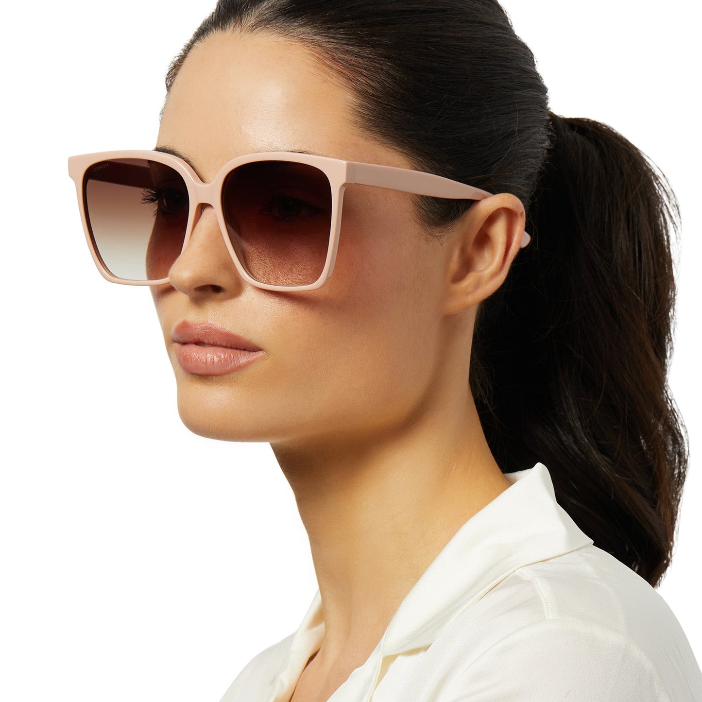 NAOMI - NUDE + BROWN GRADIENT + POLARIZED SUNGLASSES