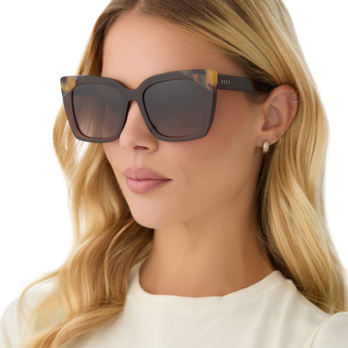 LIZZY - WHISKEY CRYSTAL W BROWN KOMBU TIPS + BROWN GRADIENT + POLARIZED SUNGLASSES