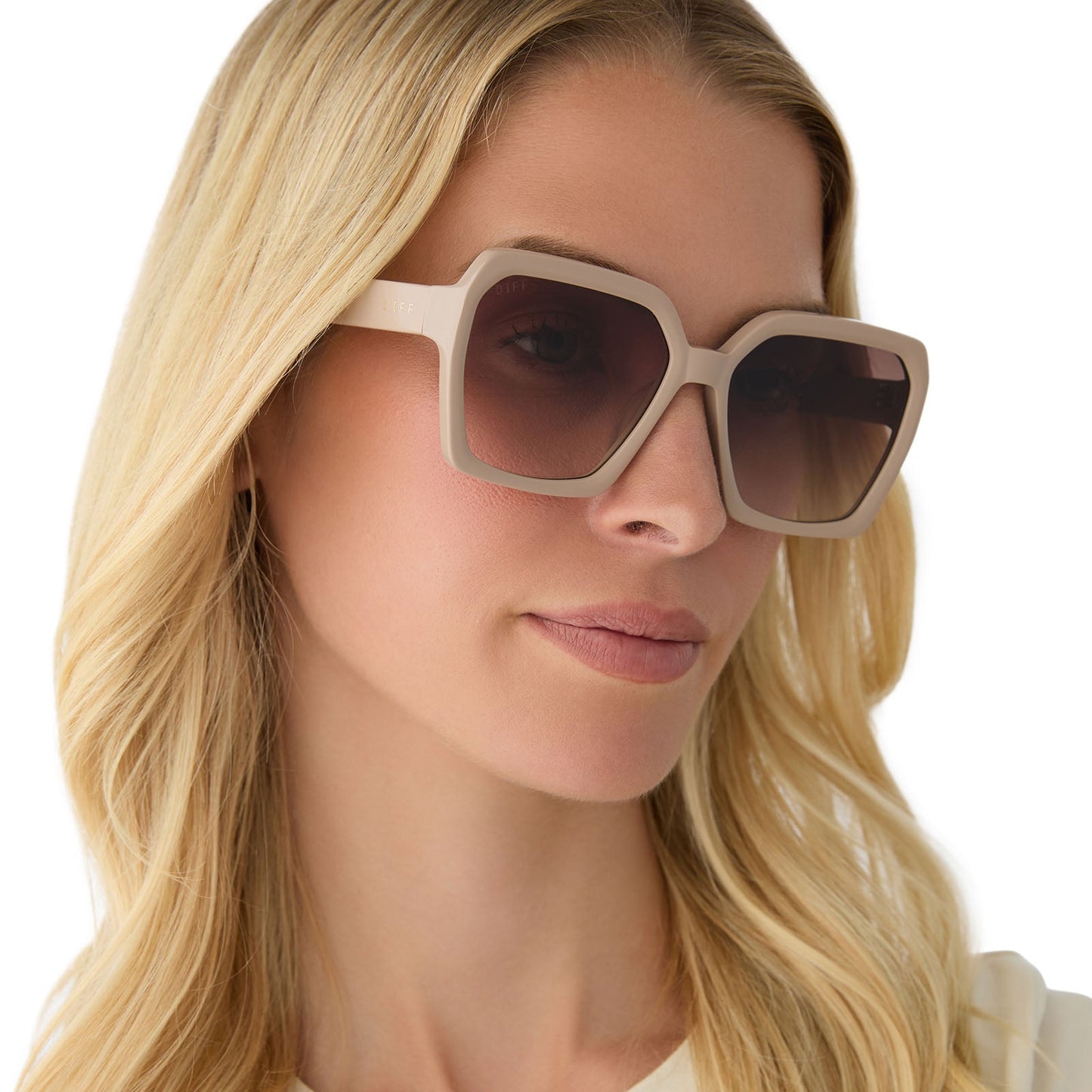 SLOANE - ALMOND + BROWN GRADIENT SUNGLASSES