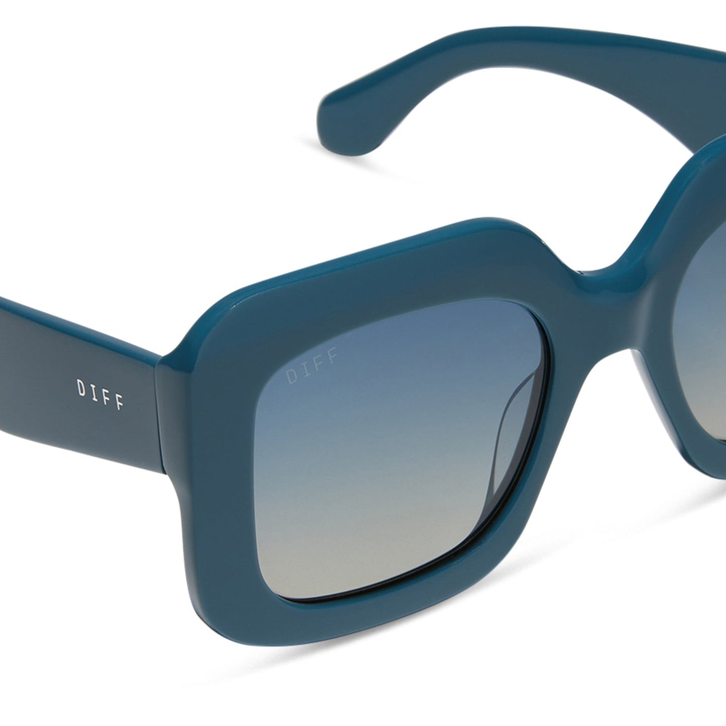 GIADA - DEEP SPACE + AEGEAN BLUE FLASH + POLARIZED SUNGLASSES