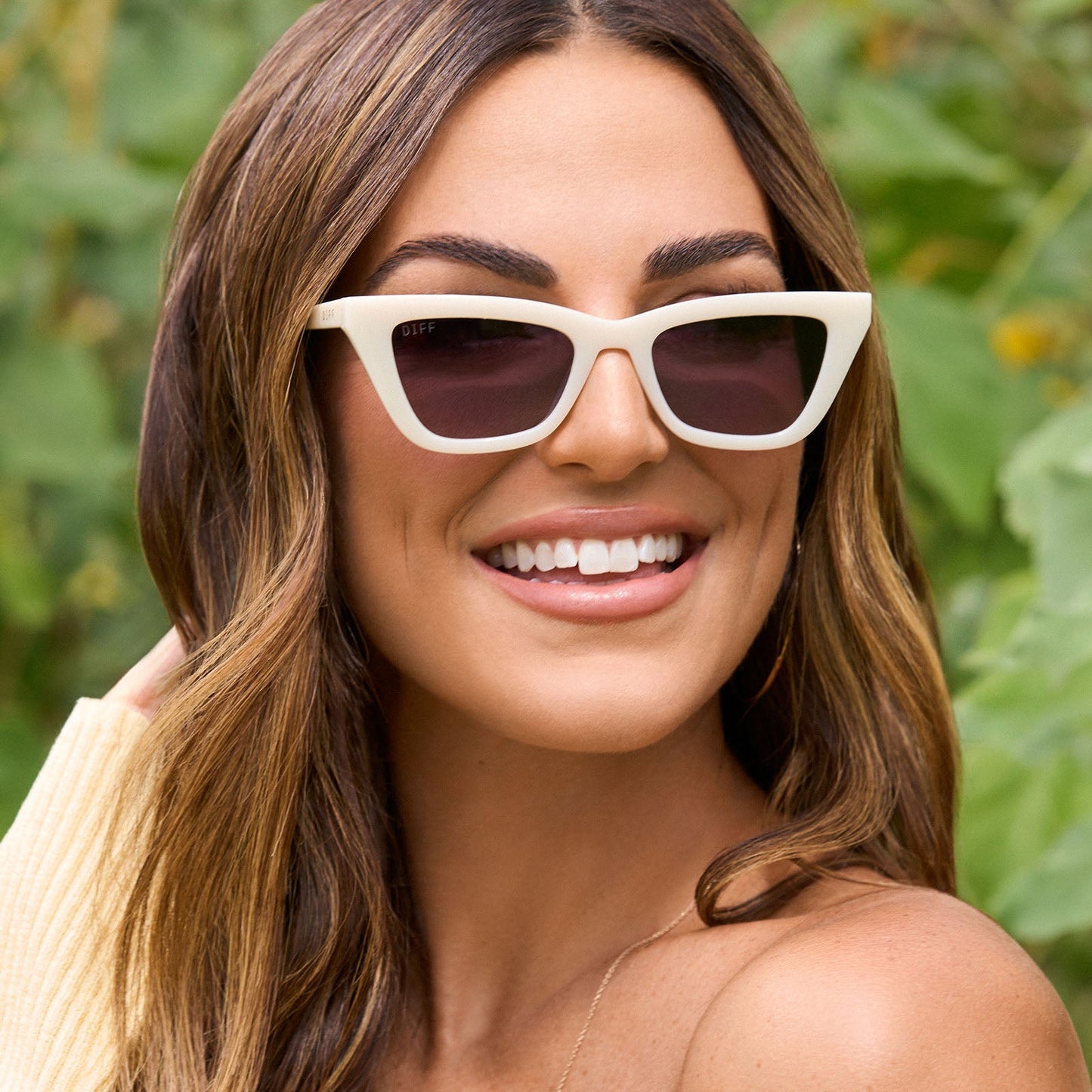 MADI NELSON - THE NOAH + MERINGUE + GREY GRADIENT + POLARIZED SUNGLASSES